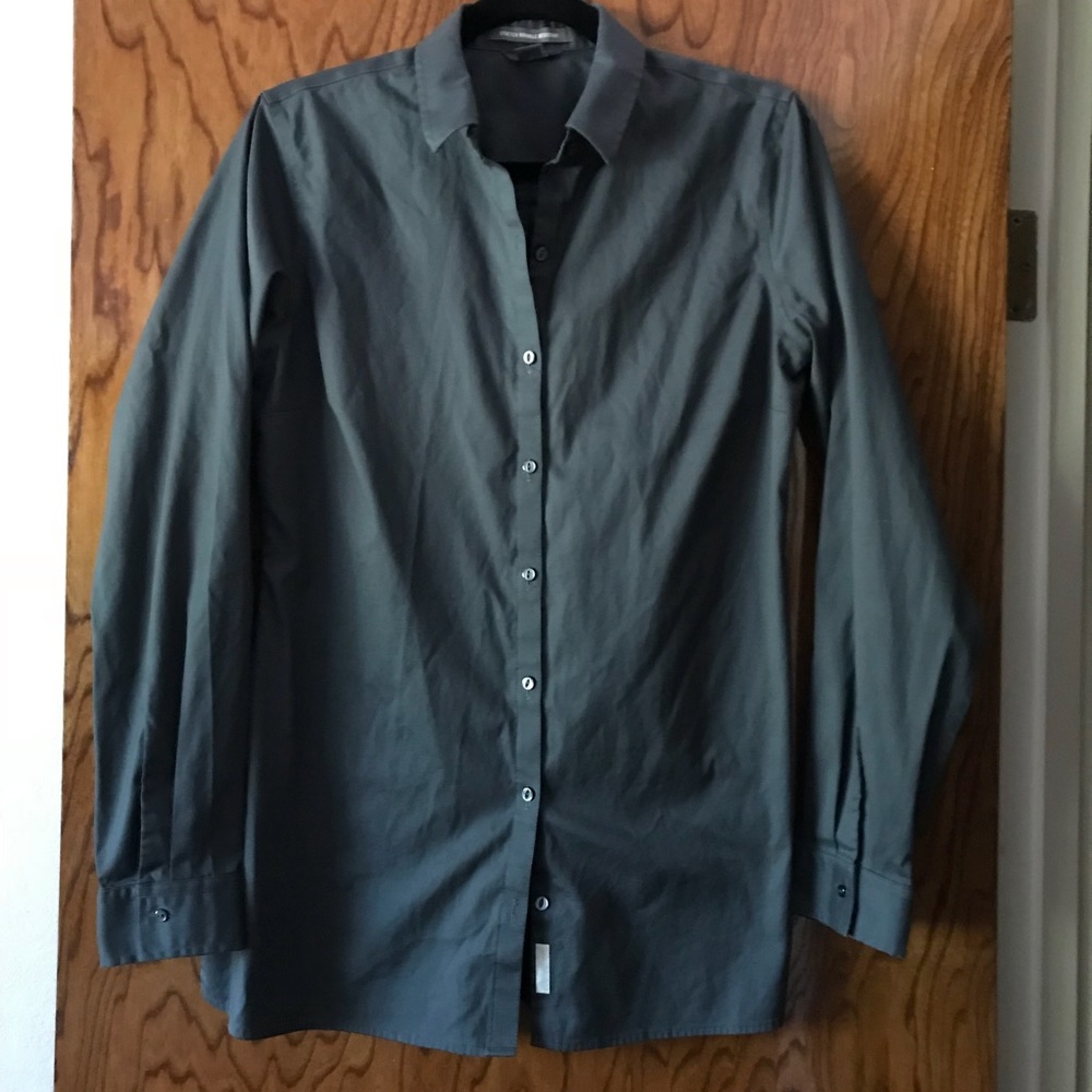 Eddie Bauer Wrinkle Free long sleeve button down